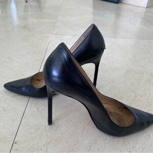 Manolo Blahnik Classic Black Heels